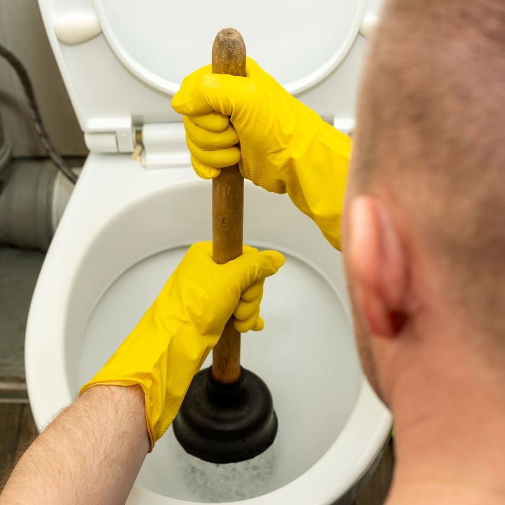 blocked-toilet.jpg